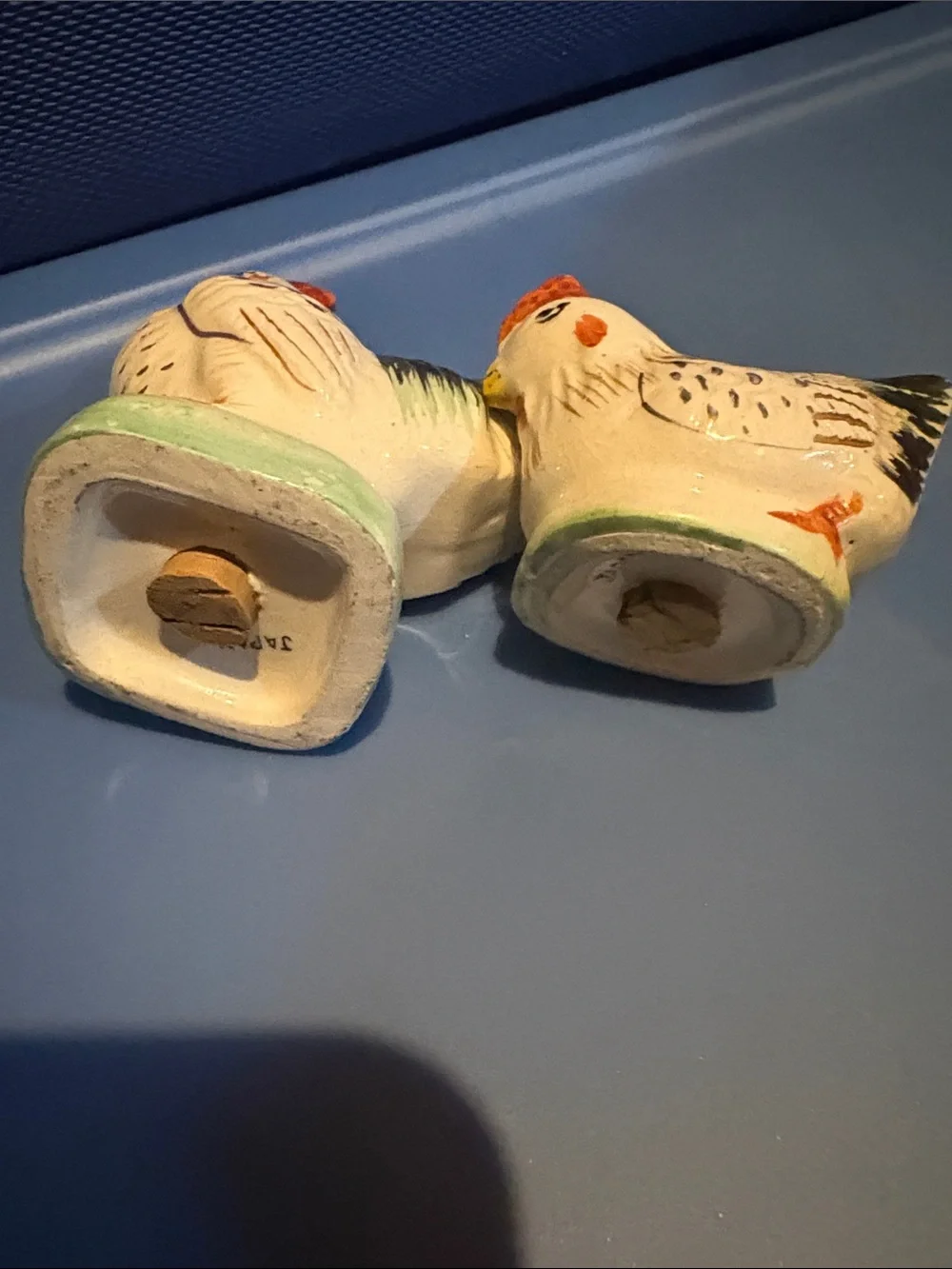 Vintage Ceramic Hen Salt and Pepper Shakers - White & Cream